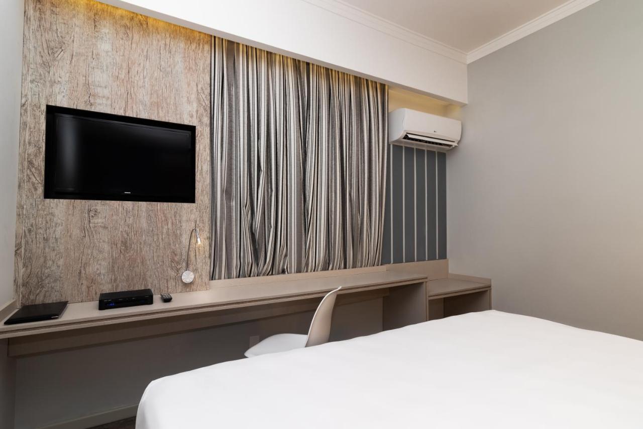 Hotel Kk Itu Ngoại thất bức ảnh